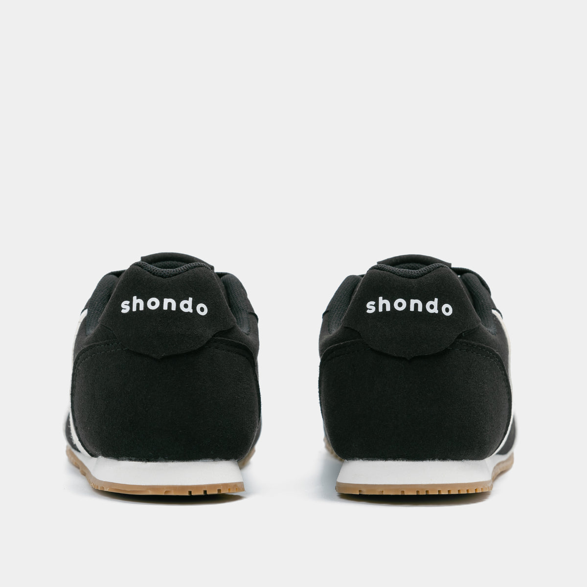 Giày sneaker đế thấp nam nữ Class 5 đen