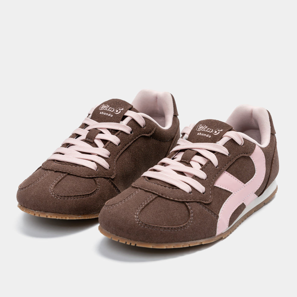 Giày sneaker đế thấp nữ Class 5 nâu