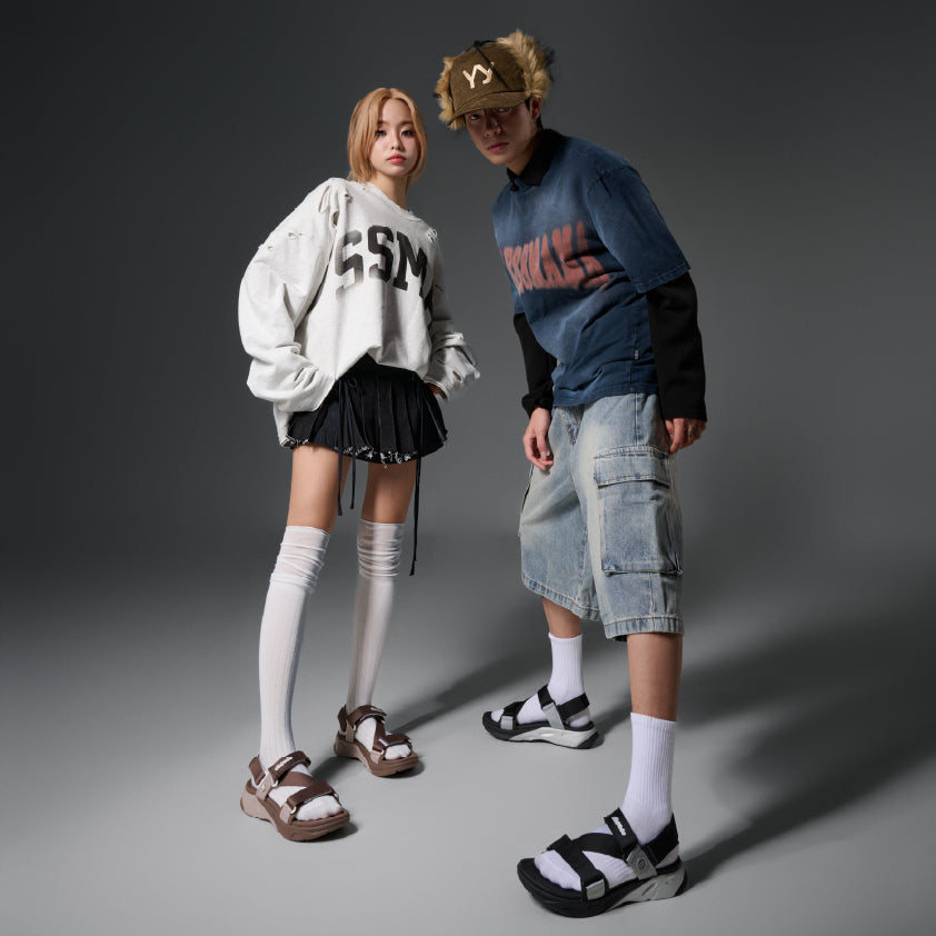 Sandal F8M thể thao nam nữ quai chéo nâu
