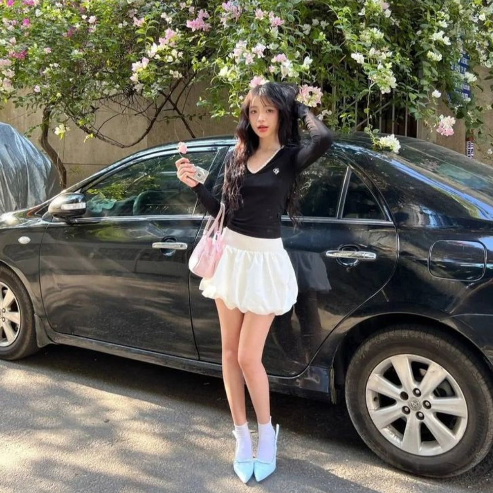 Chân váy xếp ly ngắn đi giày gì